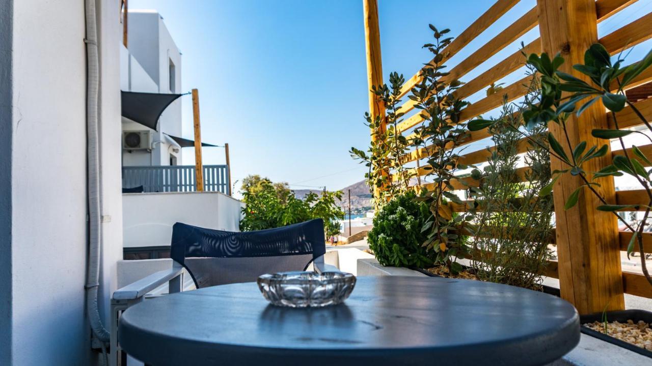 Vista Mare Hotel Науса Екстериор снимка