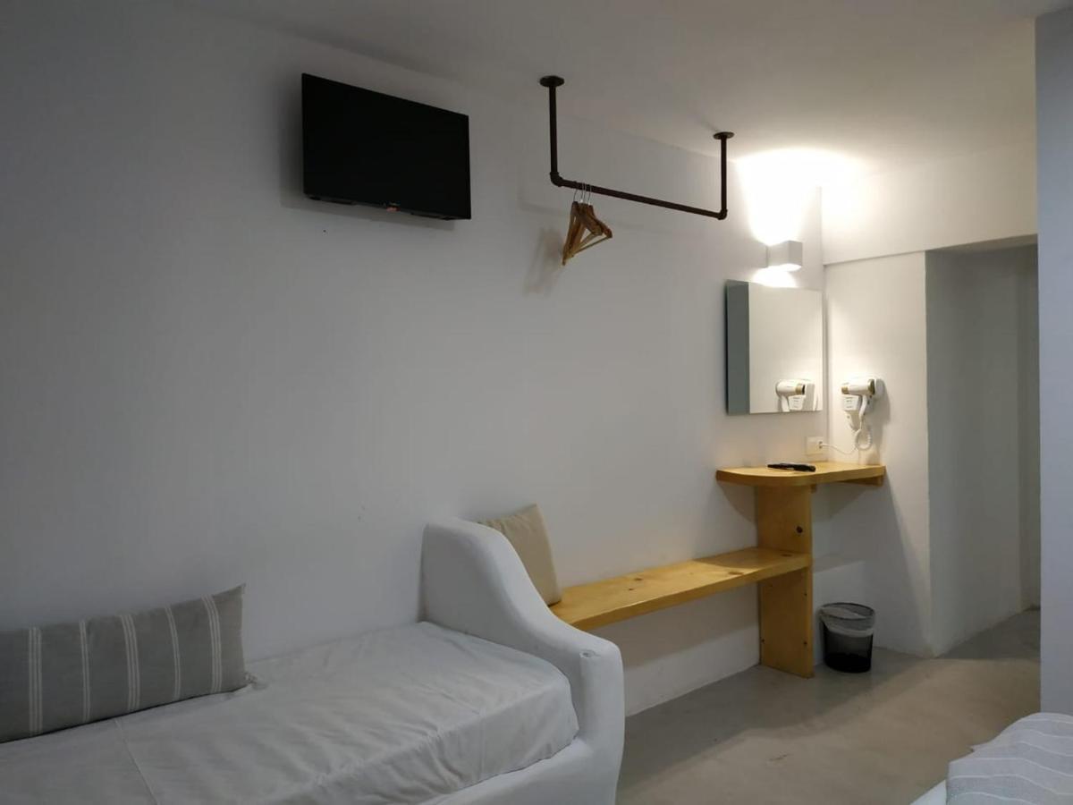 Vista Mare Hotel Науса Екстериор снимка